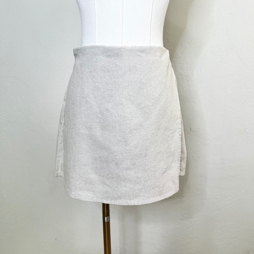 Old Navy Skort Linen Blend Wrap Front Size XS Beige New Mini Casual Pull On